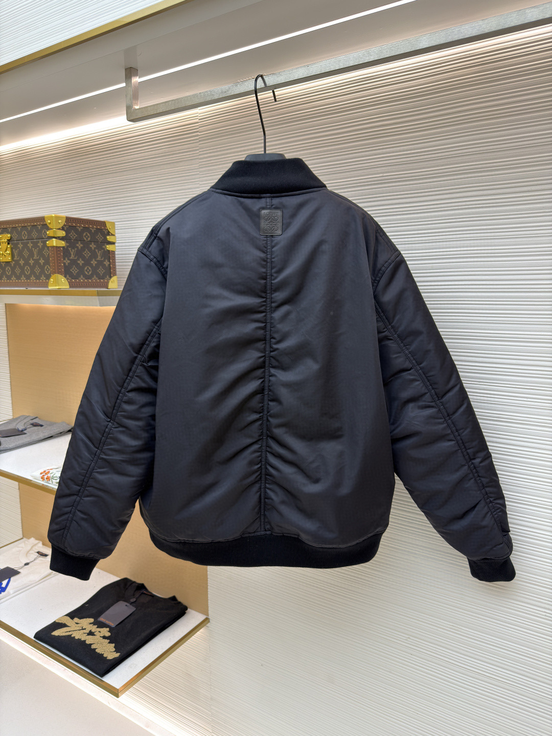 LOEWE 罗意威 钩扣飞行员棉服 棒球服 外套 夹克 长袖 黑色 B0 H526Y02WBW1100