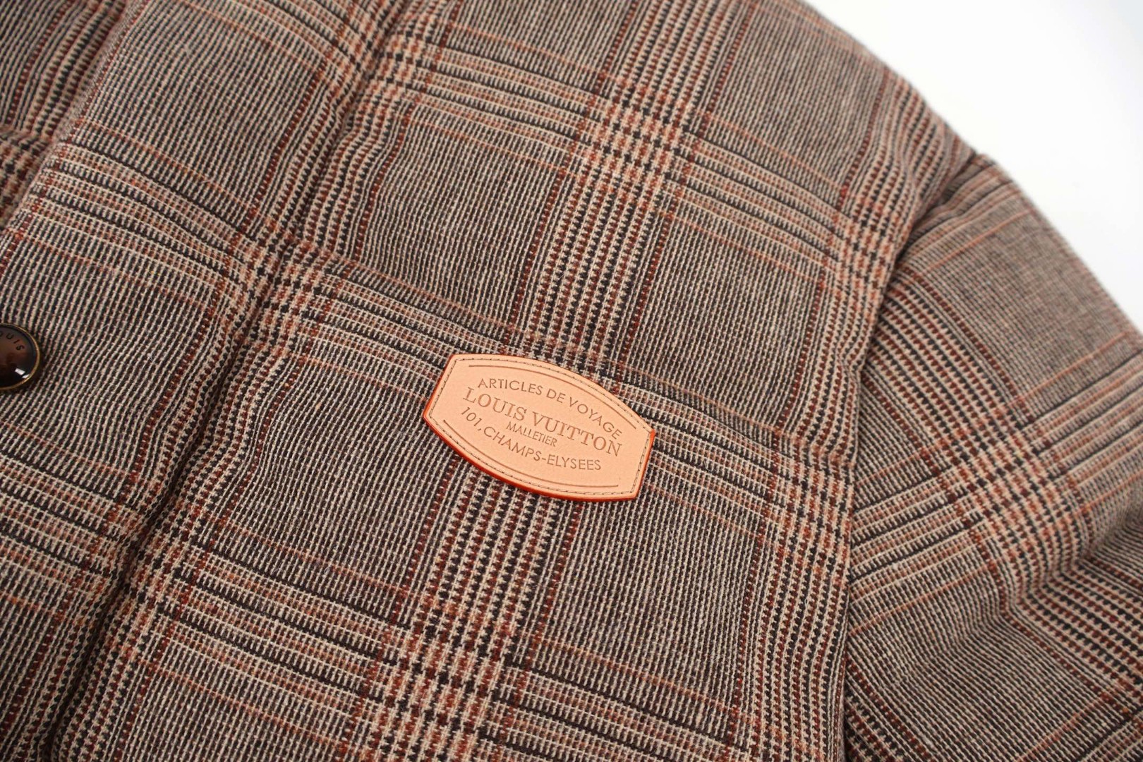 LOUIS VUITTON 路易威登 格纹立领棉服 外套 保暖 长袖 驼色 C5 1AJBDB