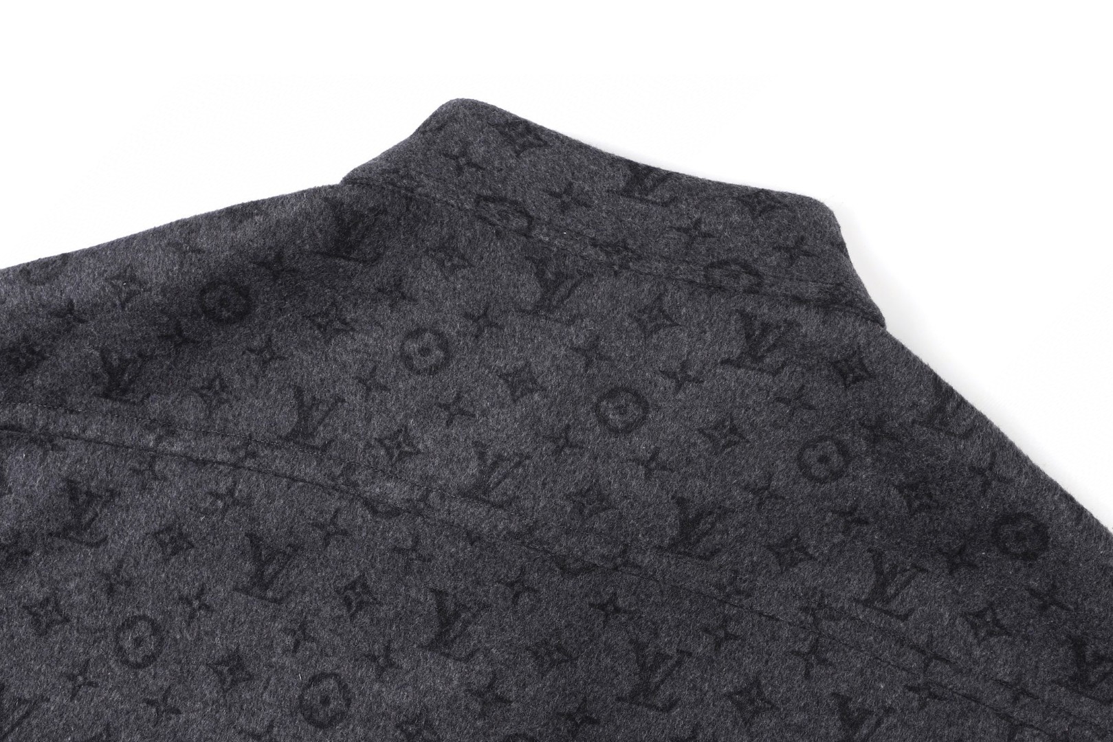LOUIS VUITTON 路易威登衬衫式羊毛毛呢外套 夹克 灰色 C0 1AIWGN