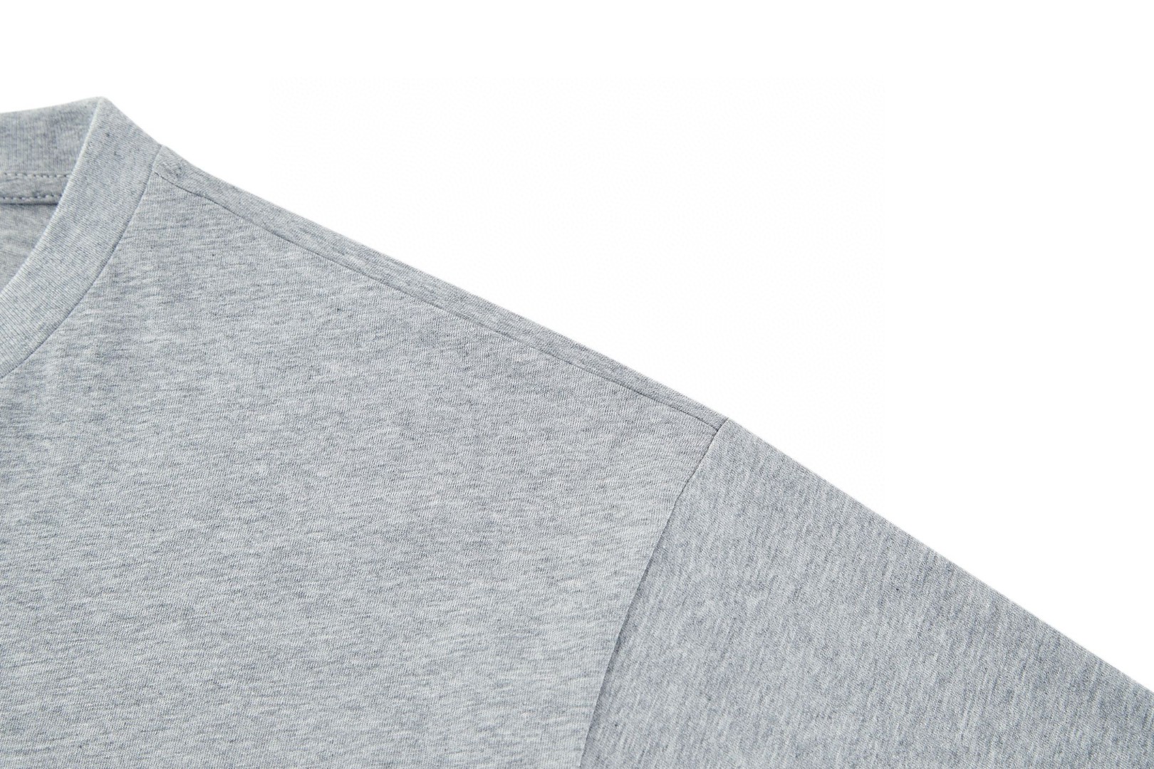 CELINE 赛琳 印花字母标识 短袖 T恤 圆领 夏款 灰色 白色 A0 RX0IA507Z-GIF7