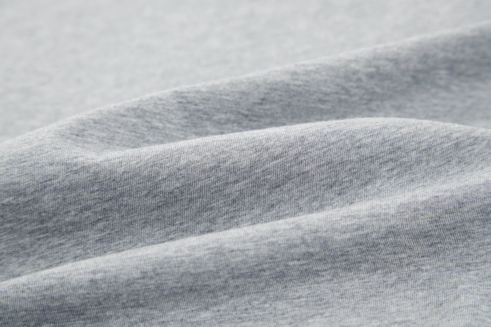 CELINE 赛琳 印花字母标识 短袖 T恤 圆领 夏款 灰色 白色 A0 RX0IA507Z-GIF7