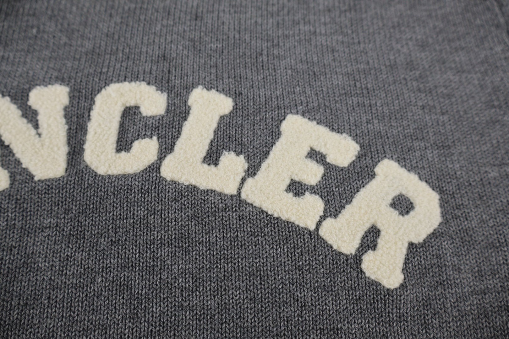 Moncler 蒙口 毛巾刺绣大字母徽标羊毛毛衣 针织衫 秋冬 外套 海军蓝 灰色 B0 K20919C00009M1367776