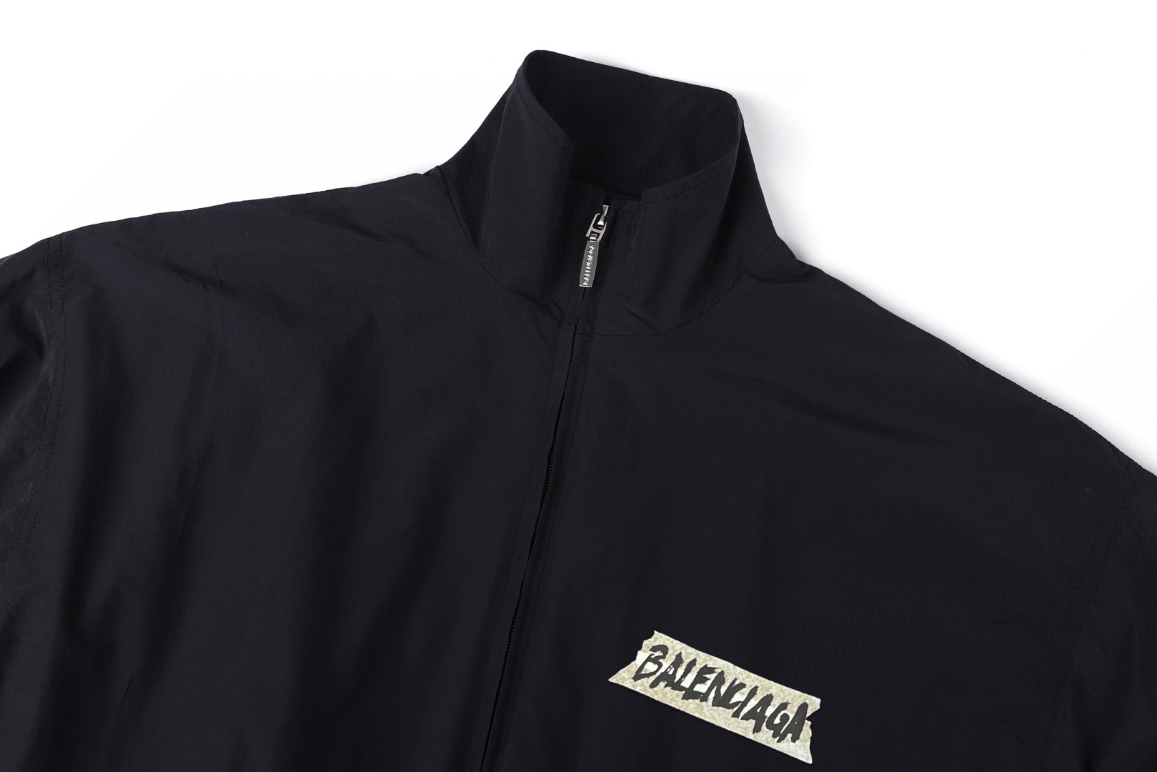 Balenciaga 巴黎世家 胶带印花拉链立领夹克 外套 长袖 黑色 B0 857713TPQ381000