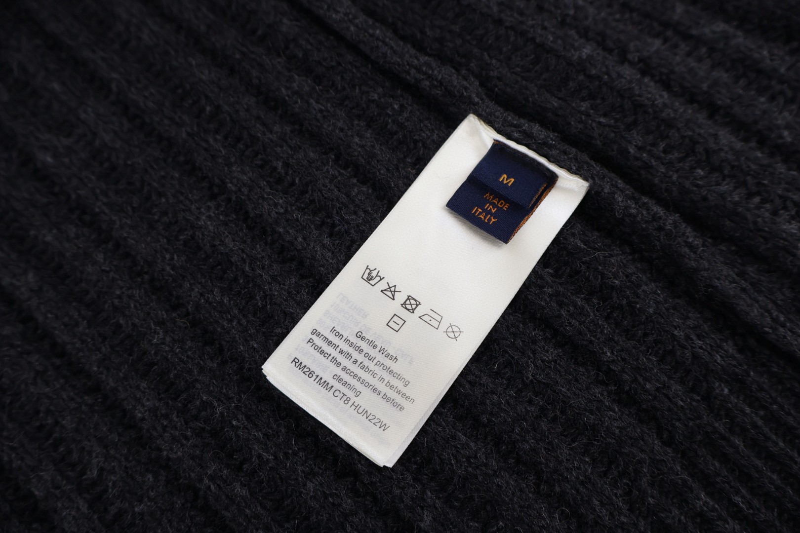 LOUIS VUITTON 路易威登 羊绒毛领拉链束腰夹克 外套 长袖 黑色 B5 1AJBUB