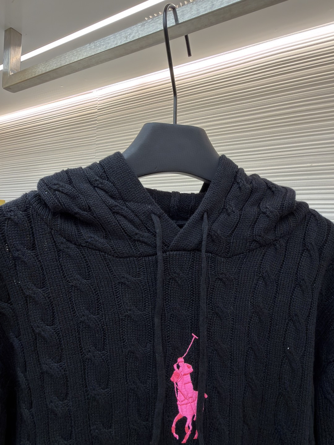 Ralph Lauren 拉夫劳伦 刺绣连帽绞花毛衣 针织衫 长袖 黑色 粉色 B0 211A90918-001