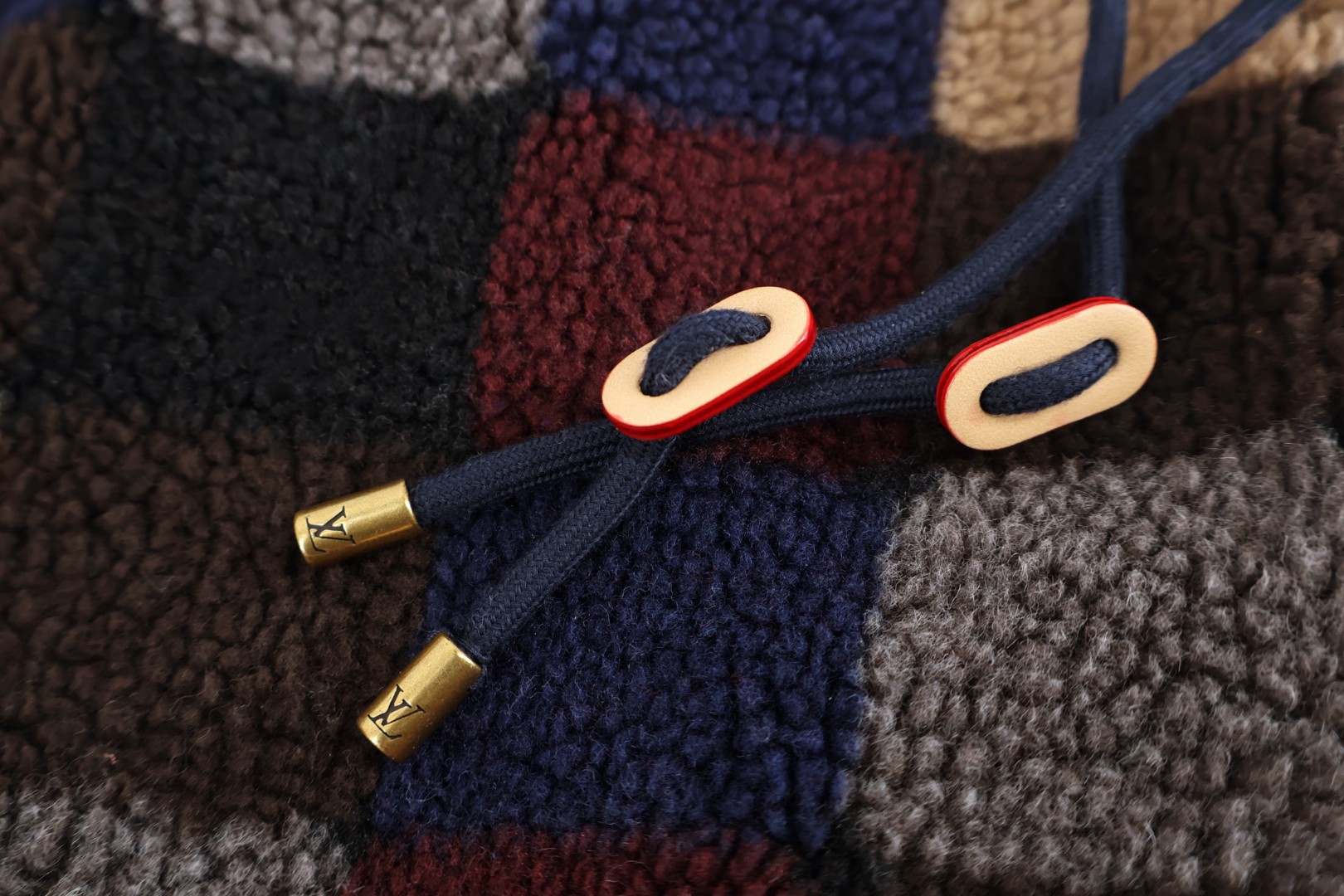 LOUIS VUITTON 路易威登 拼色棋盘格羊羔毛 夹克 外套 长袖 B5 1AJCAT