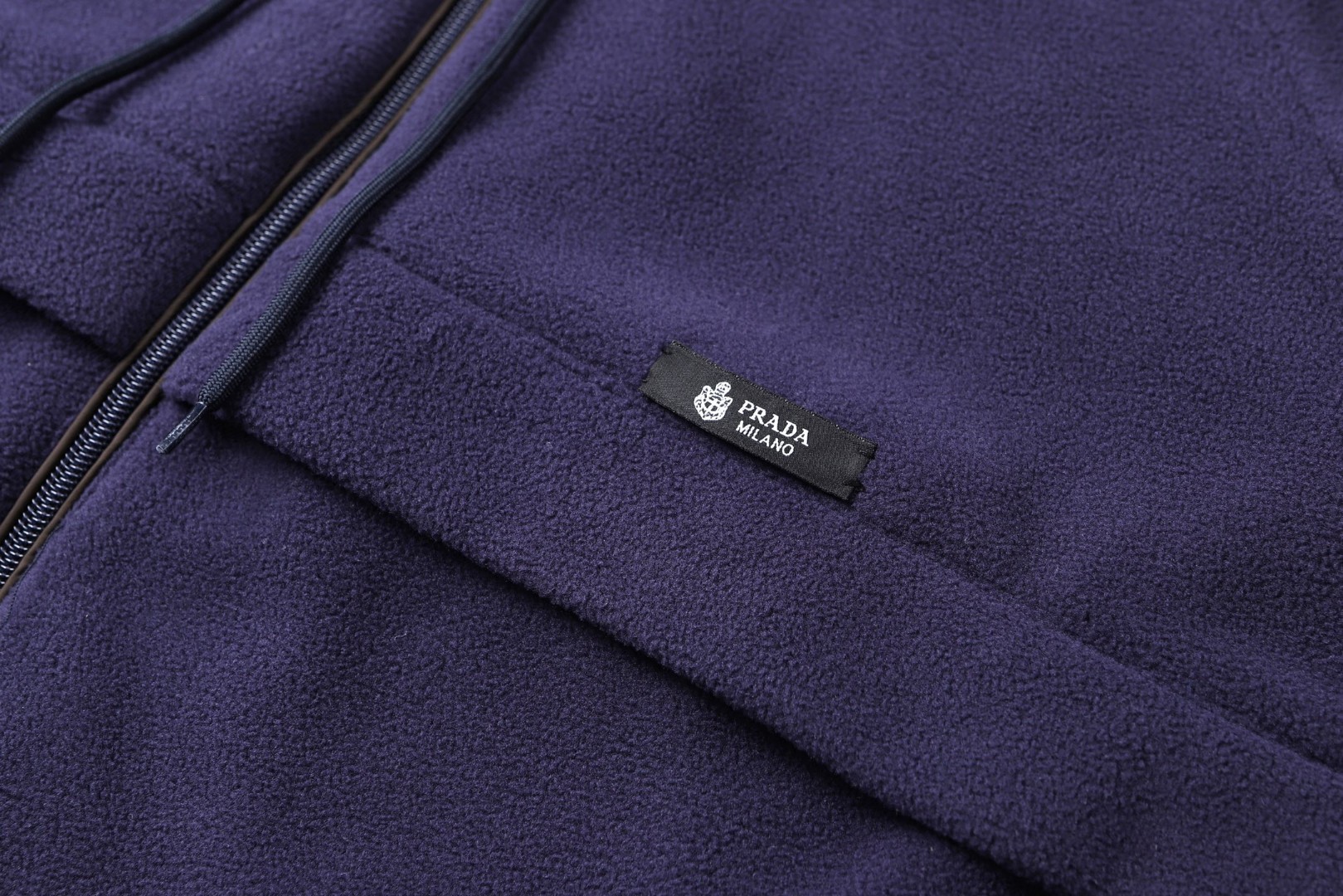 PRADA 普拉达 摇粒绒抽绳连帽外套 夹克 长袖 B0 