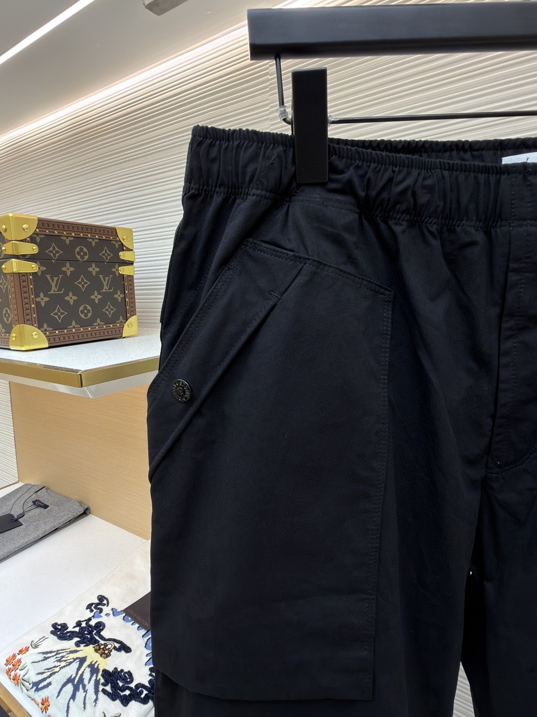 STONE ISLAND 石头岛 徽章松紧腰束脚工装裤 休闲裤 长裤 裤子 黑色 B0 K1S153100017S0003V0029