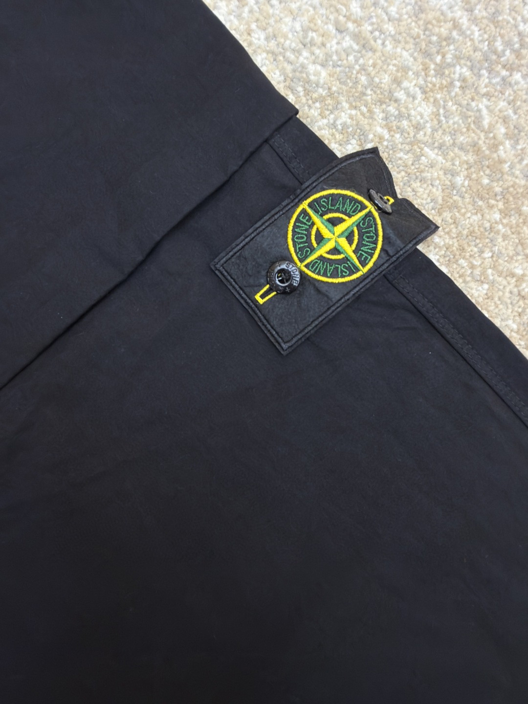 STONE ISLAND 石头岛 徽章松紧腰束脚工装裤 休闲裤 长裤 裤子 黑色 B0 K1S153100017S0003V0029
