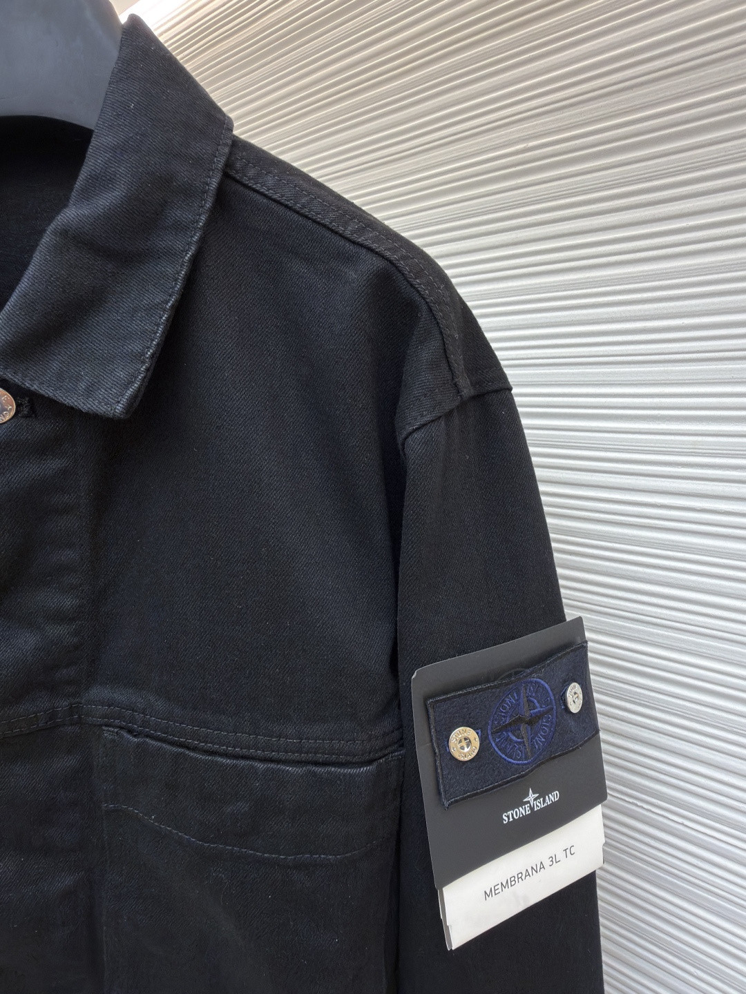 STONE ISLAND 石头岛 徽章牛仔外套 夹克 牛仔衣 长袖 黑色 B5 K2S15Q100027S00J5V0029