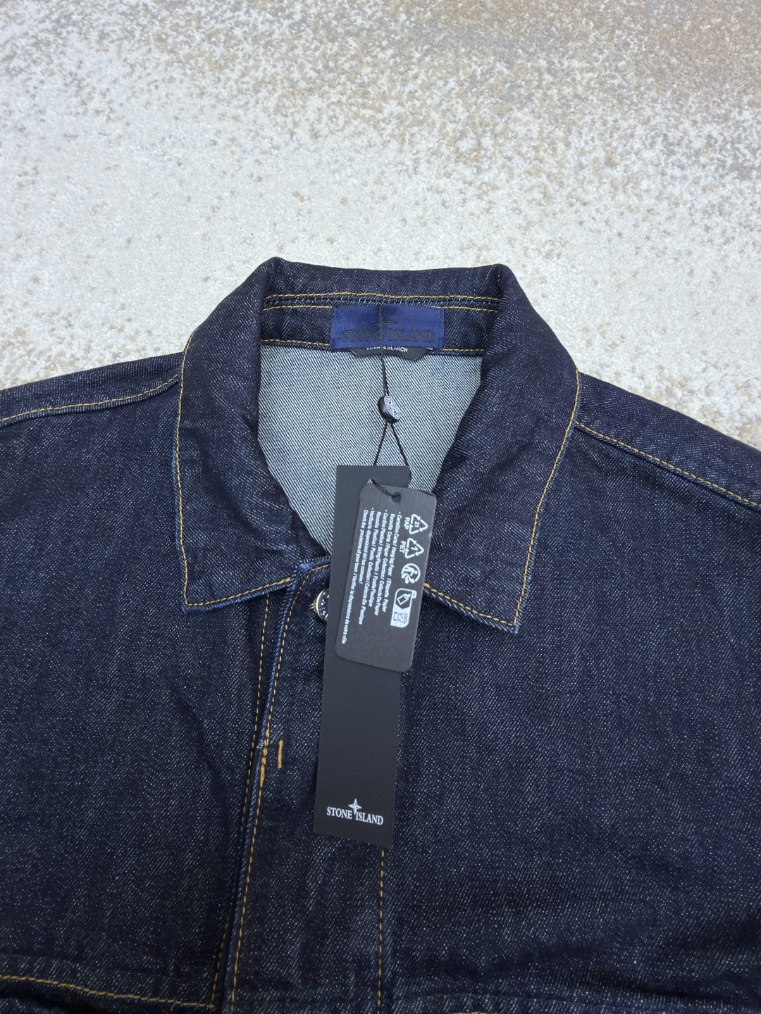 STONE ISLAND 石头岛 明线徽章牛仔外套 夹克 牛仔衣 长袖 蓝色 B5 K2S15Q100027S00J7-VJ201