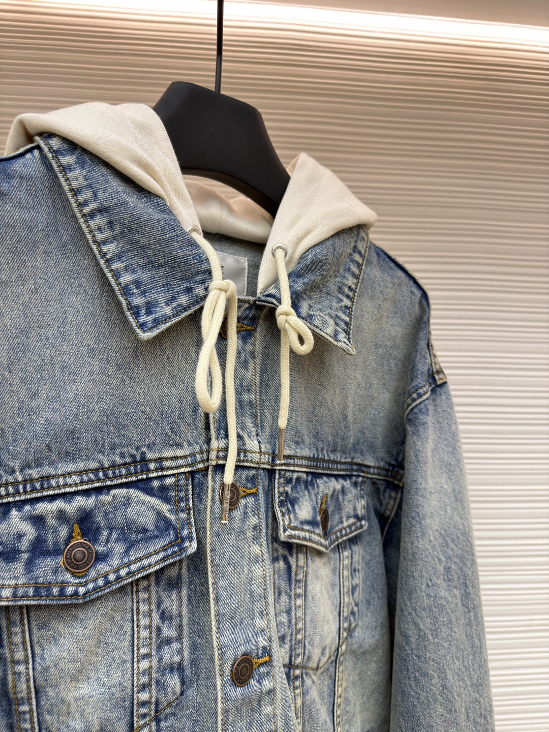 CELINE 赛琳 连帽牛仔外套 牛仔衣 夹克 长袖 黑灰色 黑色 蓝色 B5 2Q472947F-38CH