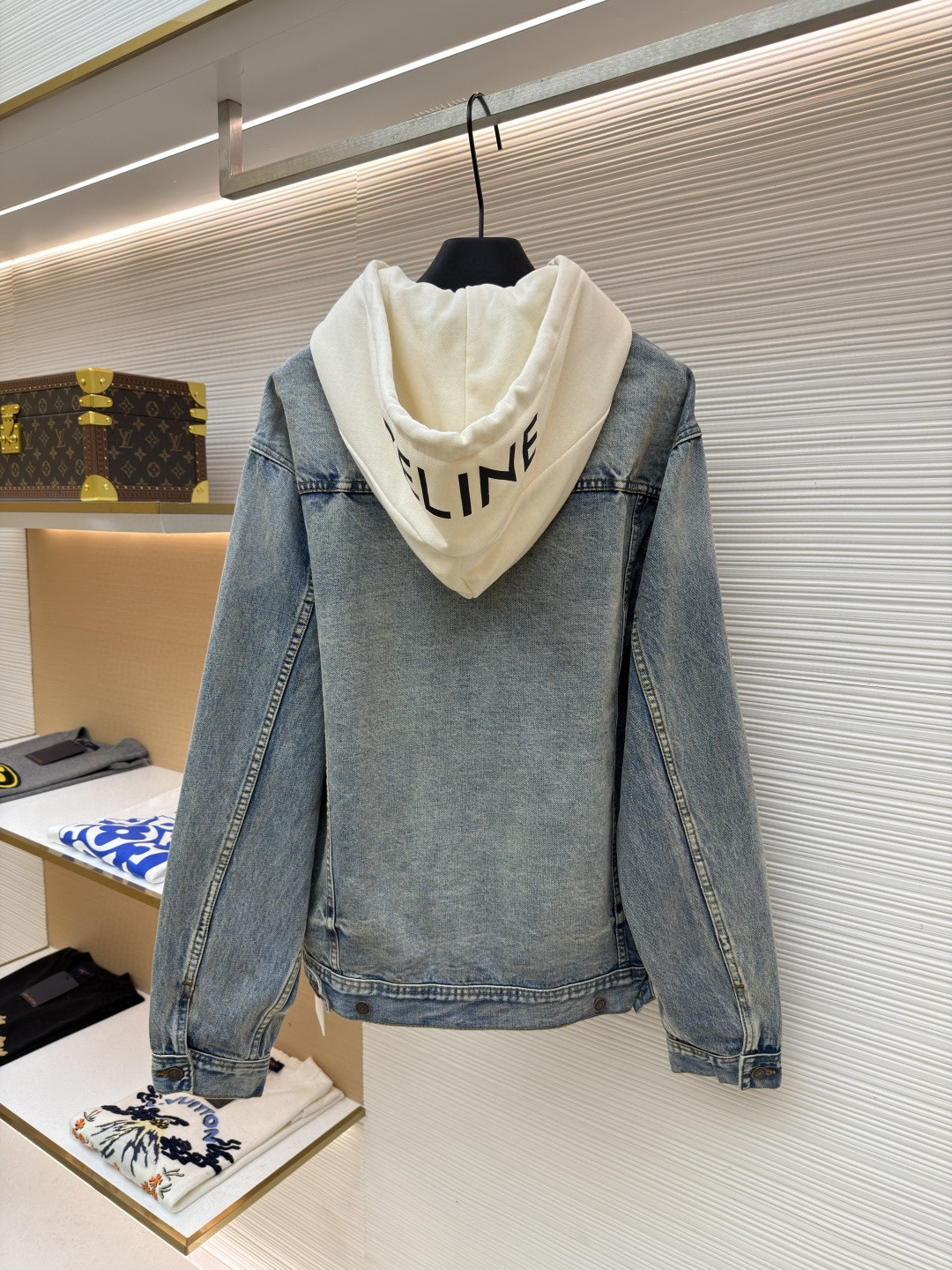 CELINE 赛琳 连帽牛仔外套 牛仔衣 夹克 长袖 黑灰色 黑色 蓝色 B5 2Q472947F-38CH