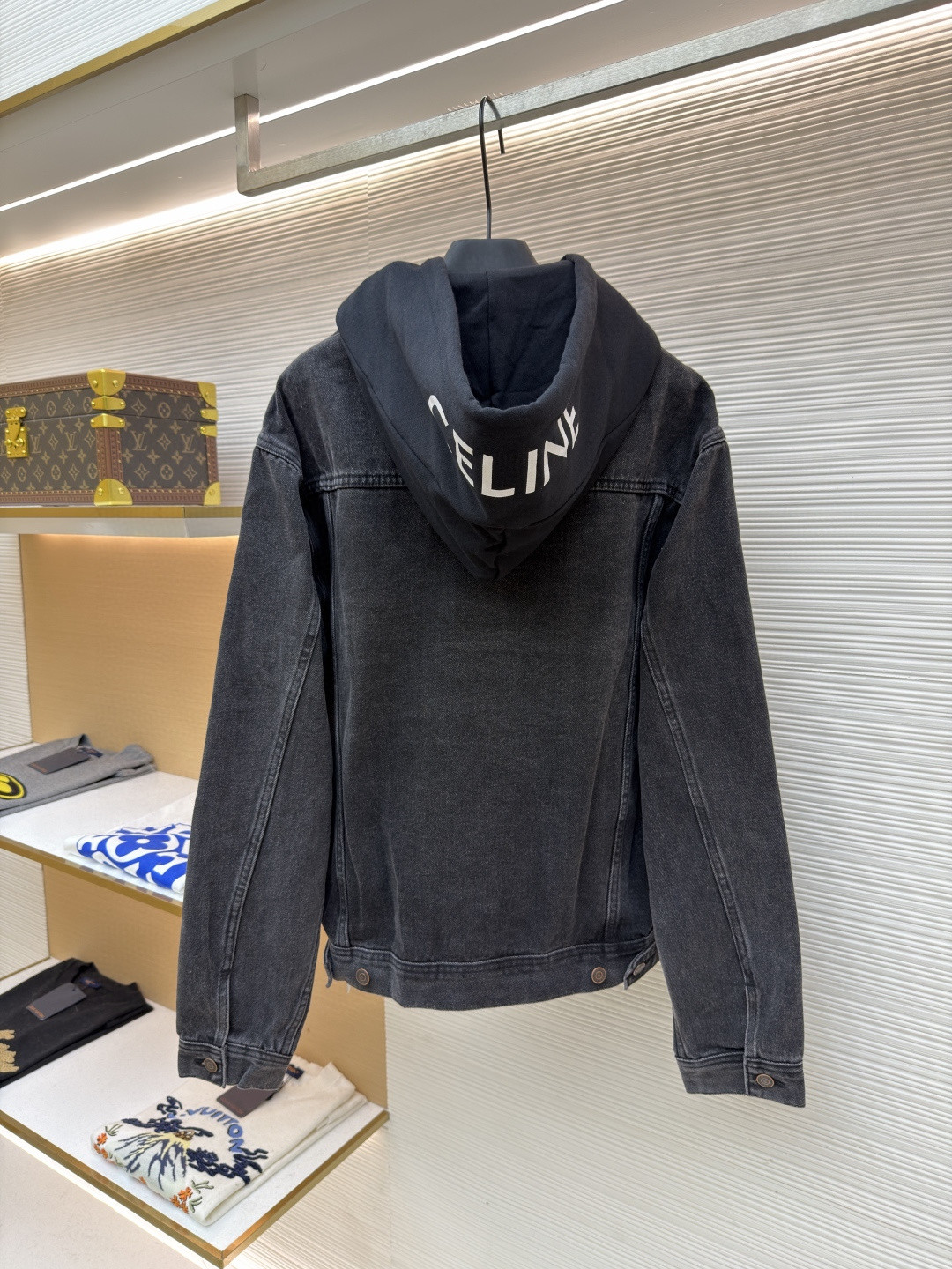 CELINE 赛琳 连帽牛仔外套 牛仔衣 夹克 长袖 黑灰色 黑色 蓝色 B5 2Q472947F-38CH