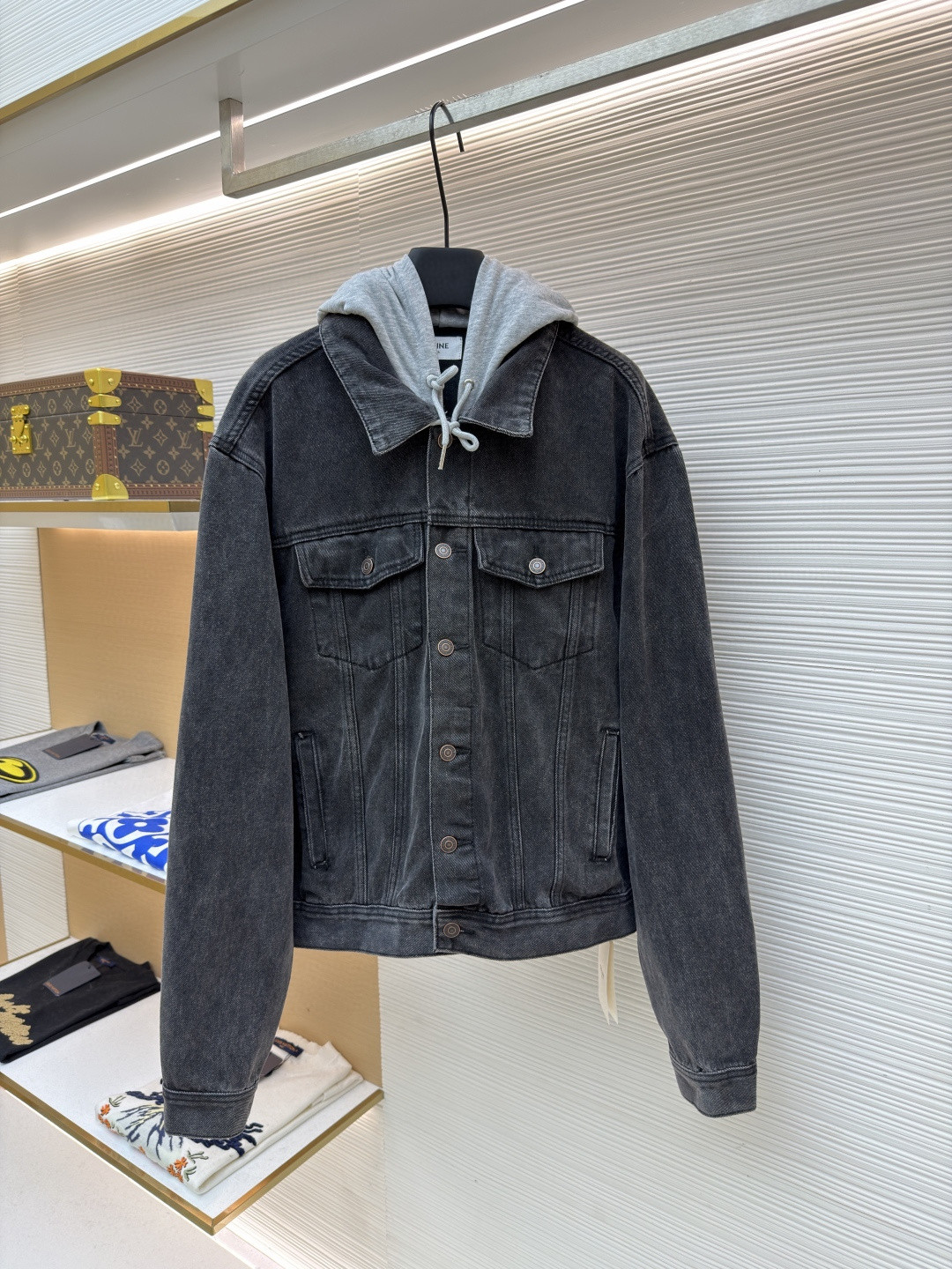 CELINE 赛琳 连帽牛仔外套 牛仔衣 夹克 长袖 黑灰色 黑色 蓝色 B5 2Q472947F-38CH