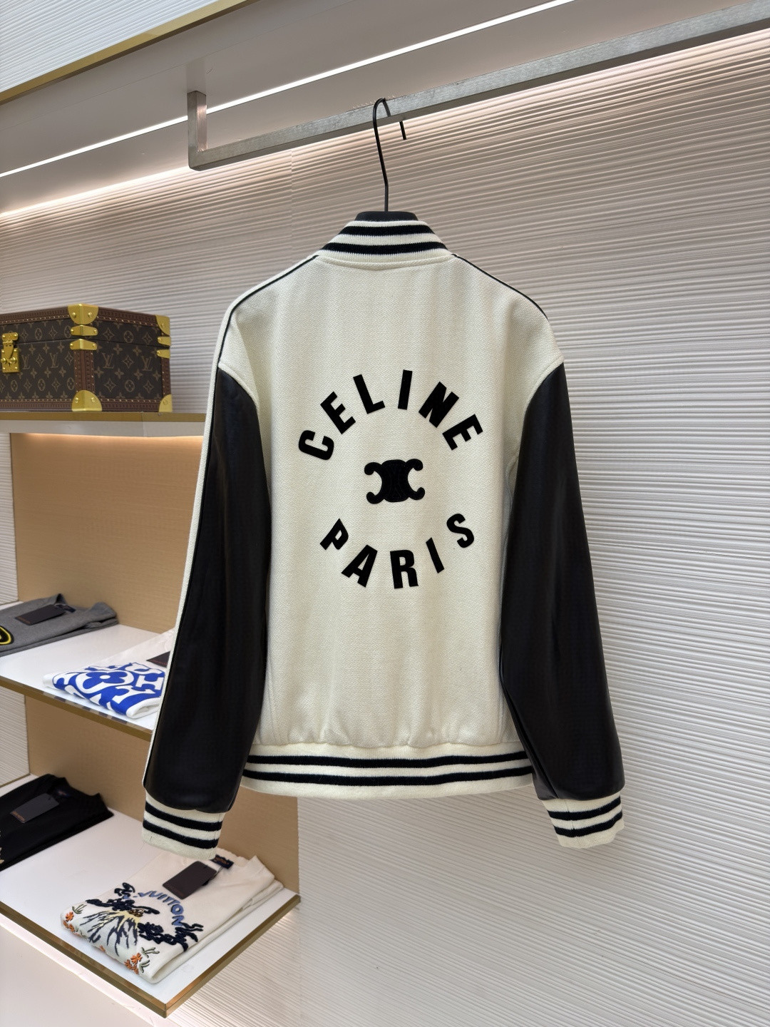 CELINE 赛琳 拼色纽扣牛皮绣花棒球服 夹克 外套 长袖 米色 C0 2W71C896C-01VA