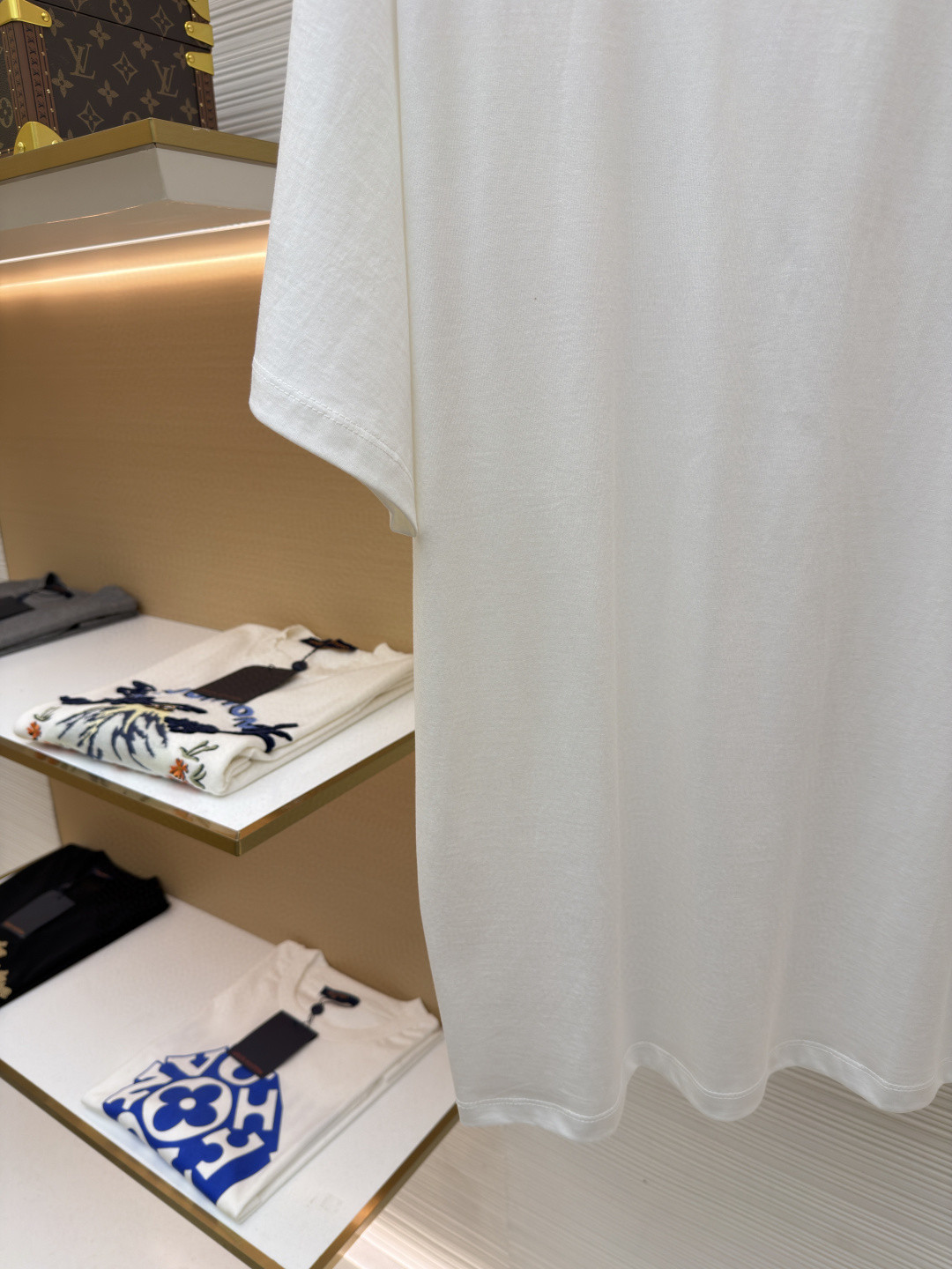 CELINE 赛琳 凯旋门刺绣标识 短袖 T恤 圆领 夏款 白色 黑色 红色 A0 2X04I671Q-01OB