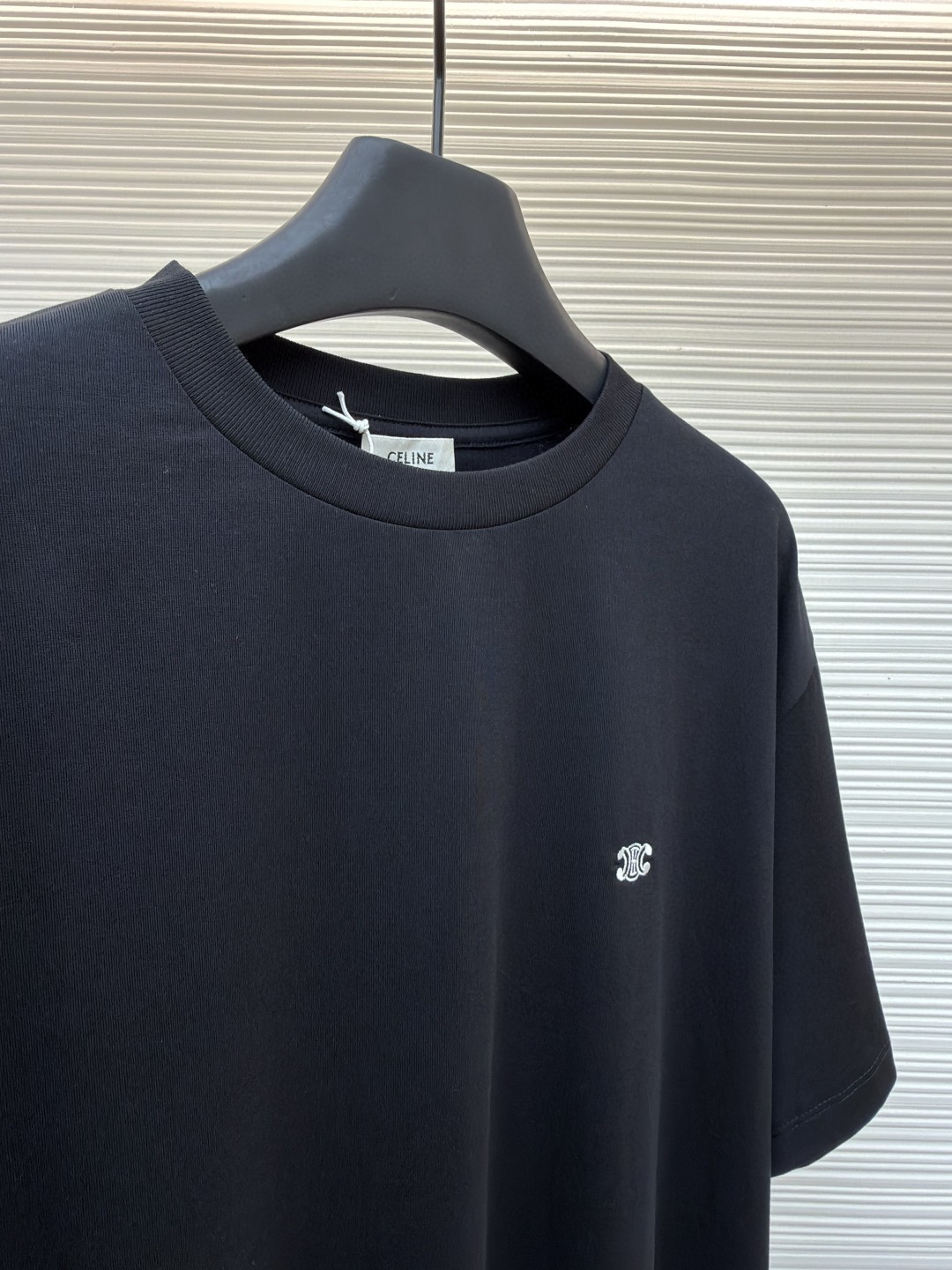 CELINE 赛琳 凯旋门刺绣标识 短袖 T恤 圆领 夏款 白色 黑色 红色 A0 2X04I671Q-01OB