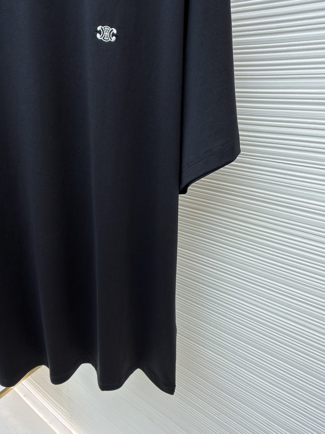 CELINE 赛琳 凯旋门刺绣标识 短袖 T恤 圆领 夏款 白色 黑色 红色 A0 2X04I671Q-01OB