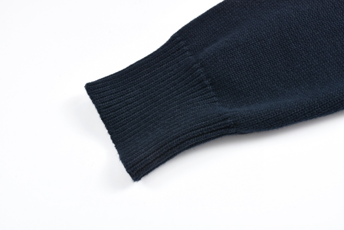 LOUIS VUITTON 路易威登 海螺刺绣钻饰圆领毛衣 针织衫 长袖 海军蓝 B0 1AFQQ3