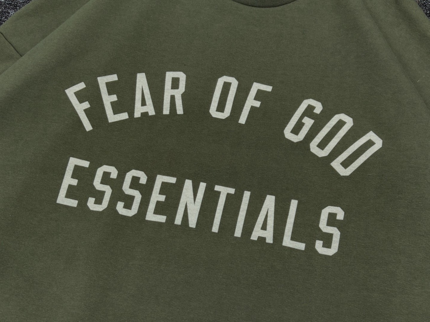 Fear of God Essentials 字母印花 套头连帽卫衣 帽衫 外套 橄榄绿 灰色 黑色 绿色