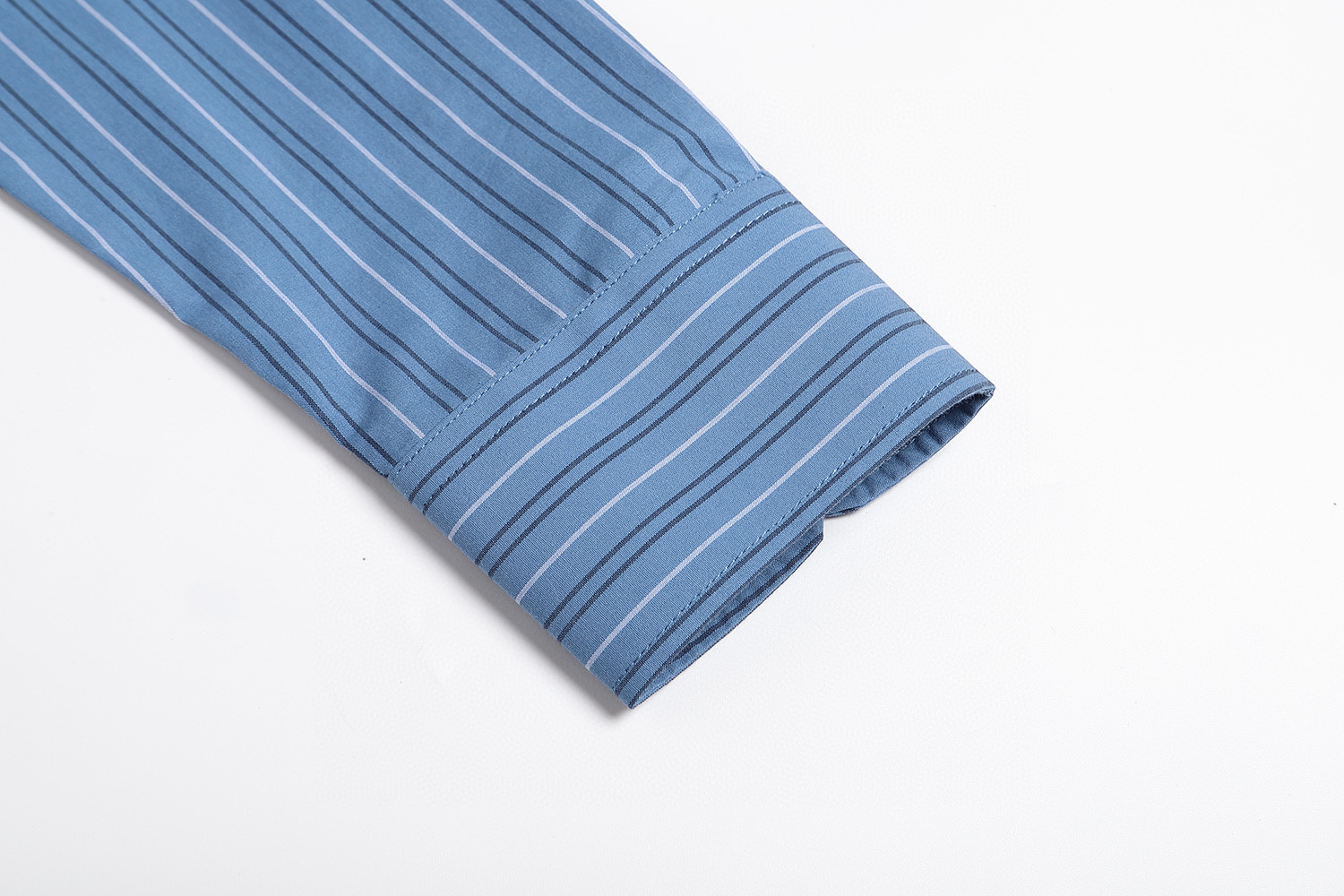 LOEWE 罗意威 条纹拼色刺绣Logo衬衫 外套 长袖 蓝色 A5 H526Y05X26-5900