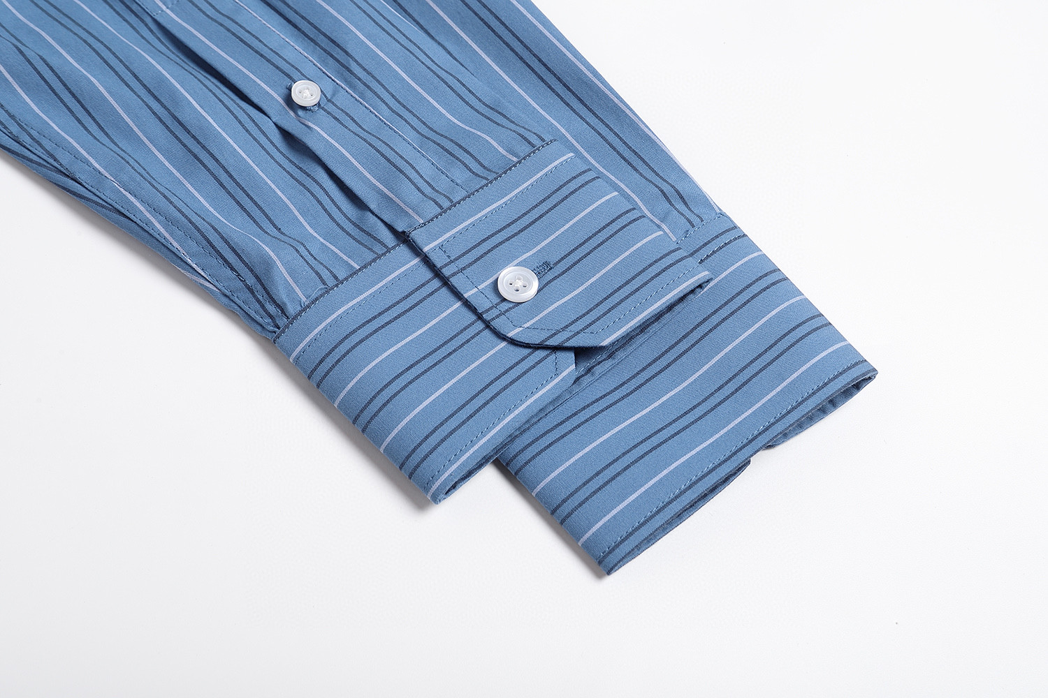 LOEWE 罗意威 条纹拼色刺绣Logo衬衫 外套 长袖 蓝色 A5 H526Y05X26-5900