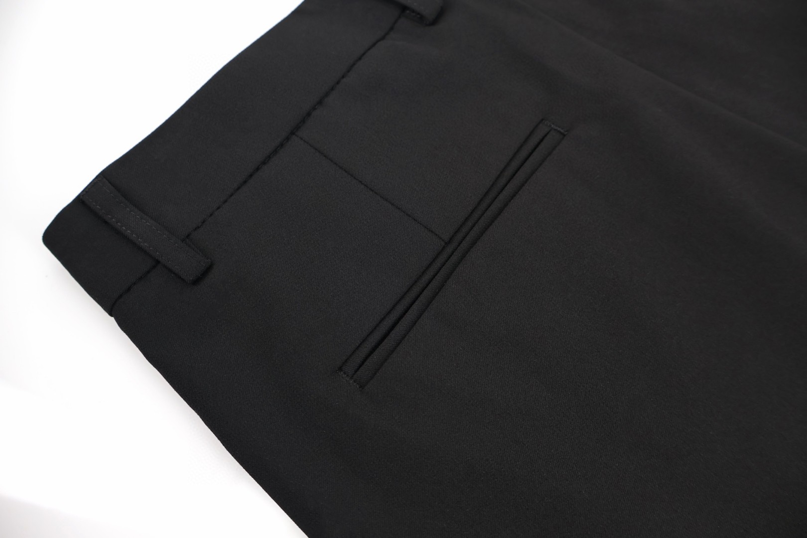 PRADA 普拉达 纯色微喇西裤 休闲裤 裤子 长裤 黑色 B0