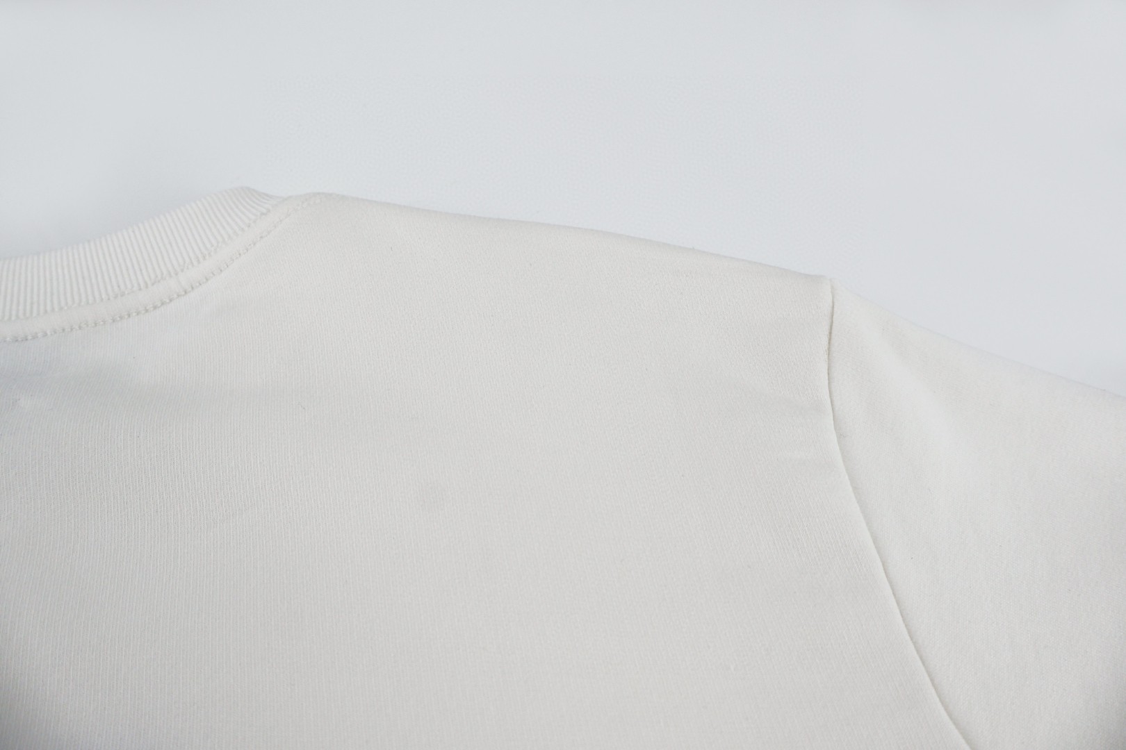 DIOR 迪奥 四叶草刺绣套头卫衣 外套 长袖 白色 A7 683J637A3033-C086