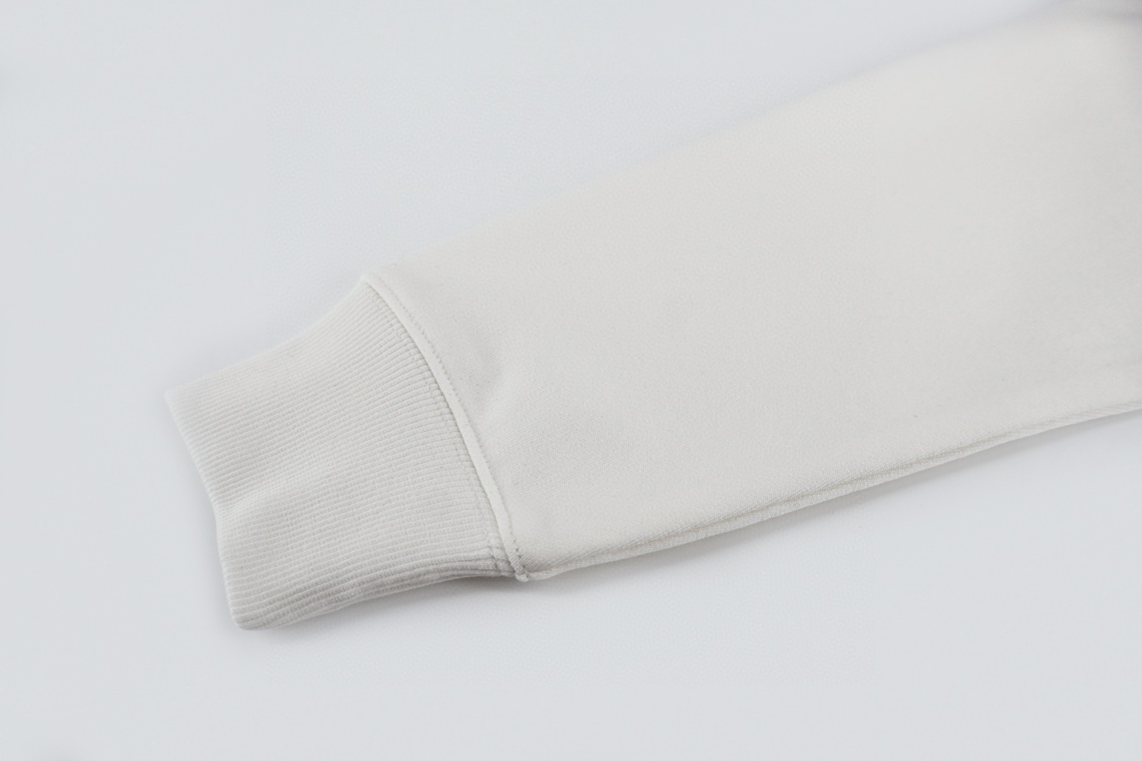 DIOR 迪奥 四叶草刺绣套头卫衣 外套 长袖 白色 A7 683J637A3033-C086