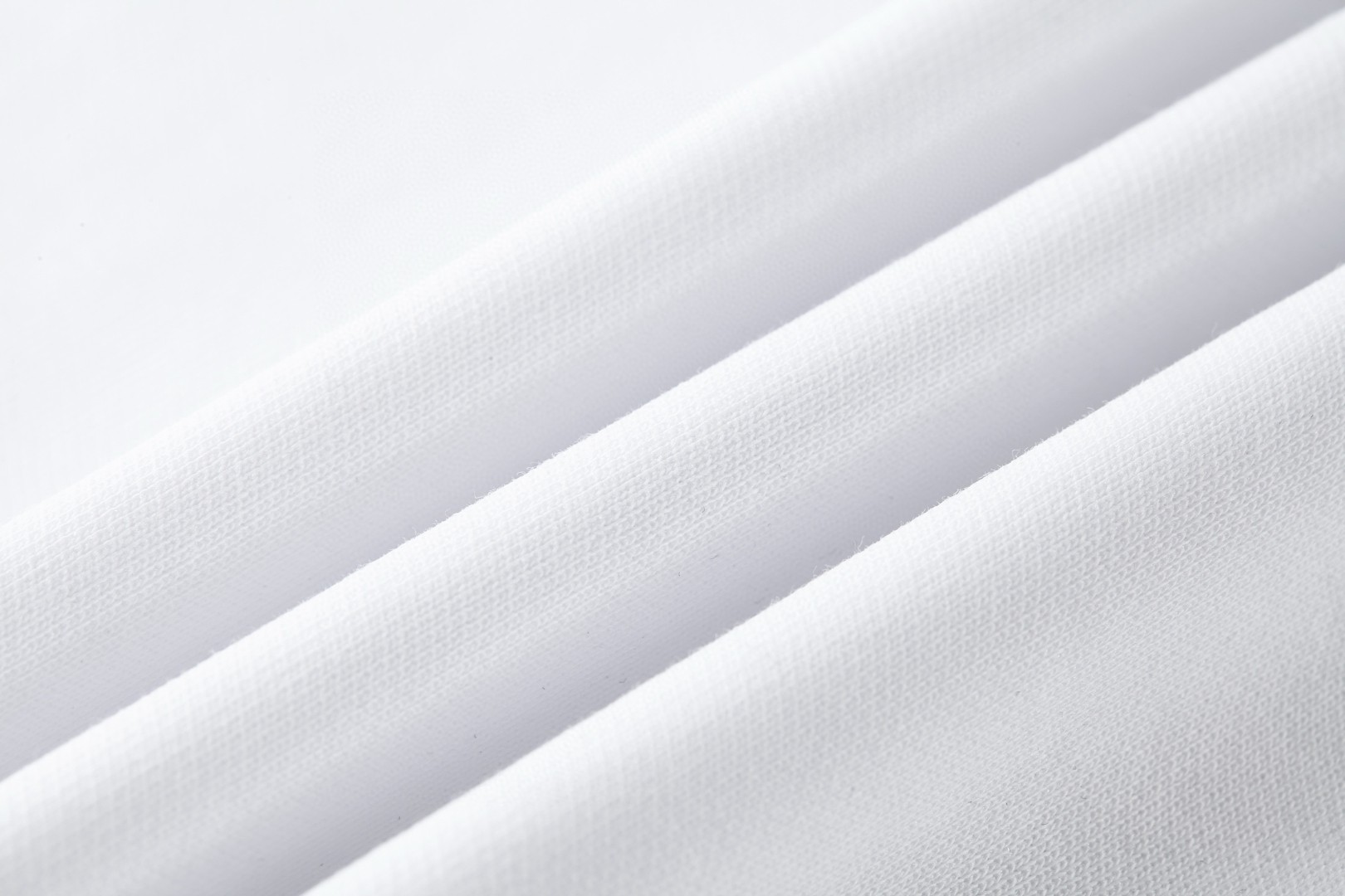 FENDI 芬迪 小狗卡通刺绣T恤 短袖 套头 白色 A2 FY0936AW0NF0QA0