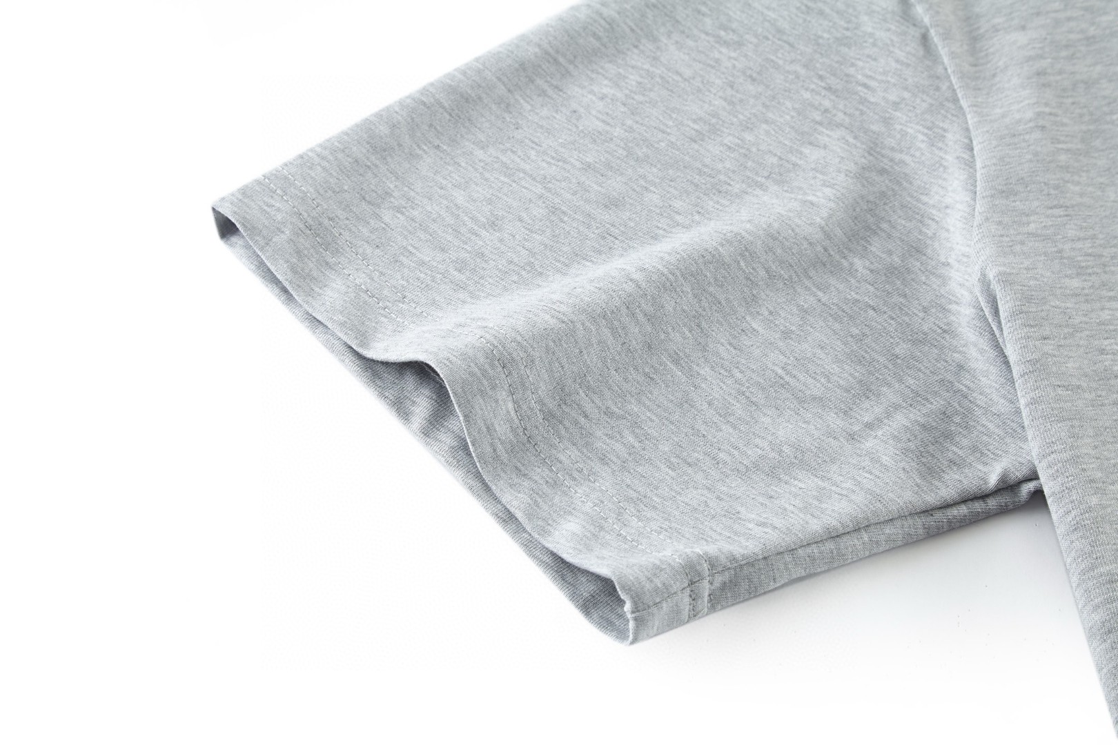 GUCCI 古驰 新年印花双G圆领短袖T恤 夏季 灰色 白色 A0 837959-XJHMY-9081