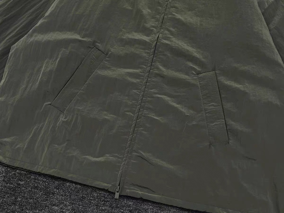 Fear of God Essentials 机能金属拉链尼龙夹克 外套 防晒服 金属蓝 水墨黑 金属铜 B0 202SP245141FW