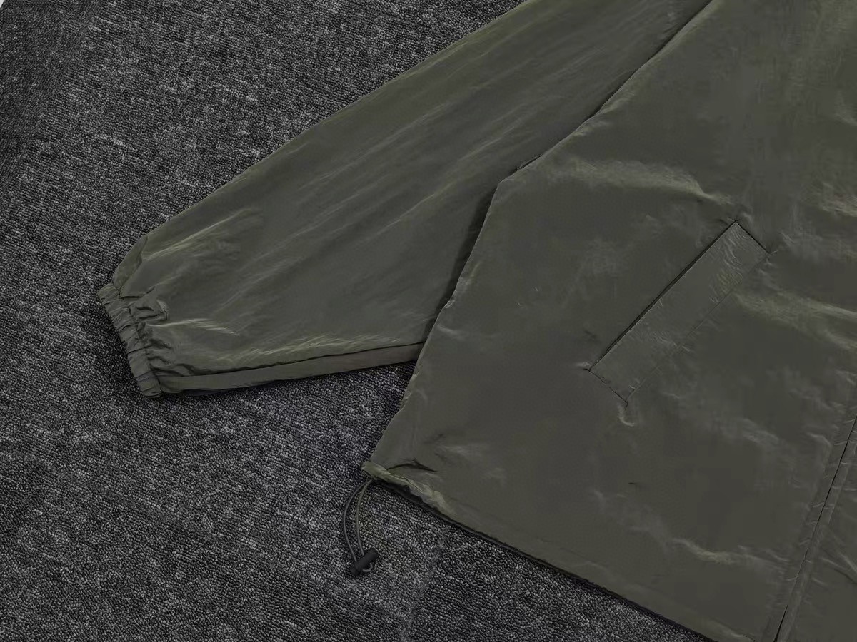 Fear of God Essentials 机能金属拉链尼龙夹克 外套 防晒服 金属蓝 水墨黑 金属铜 B0 202SP245141FW