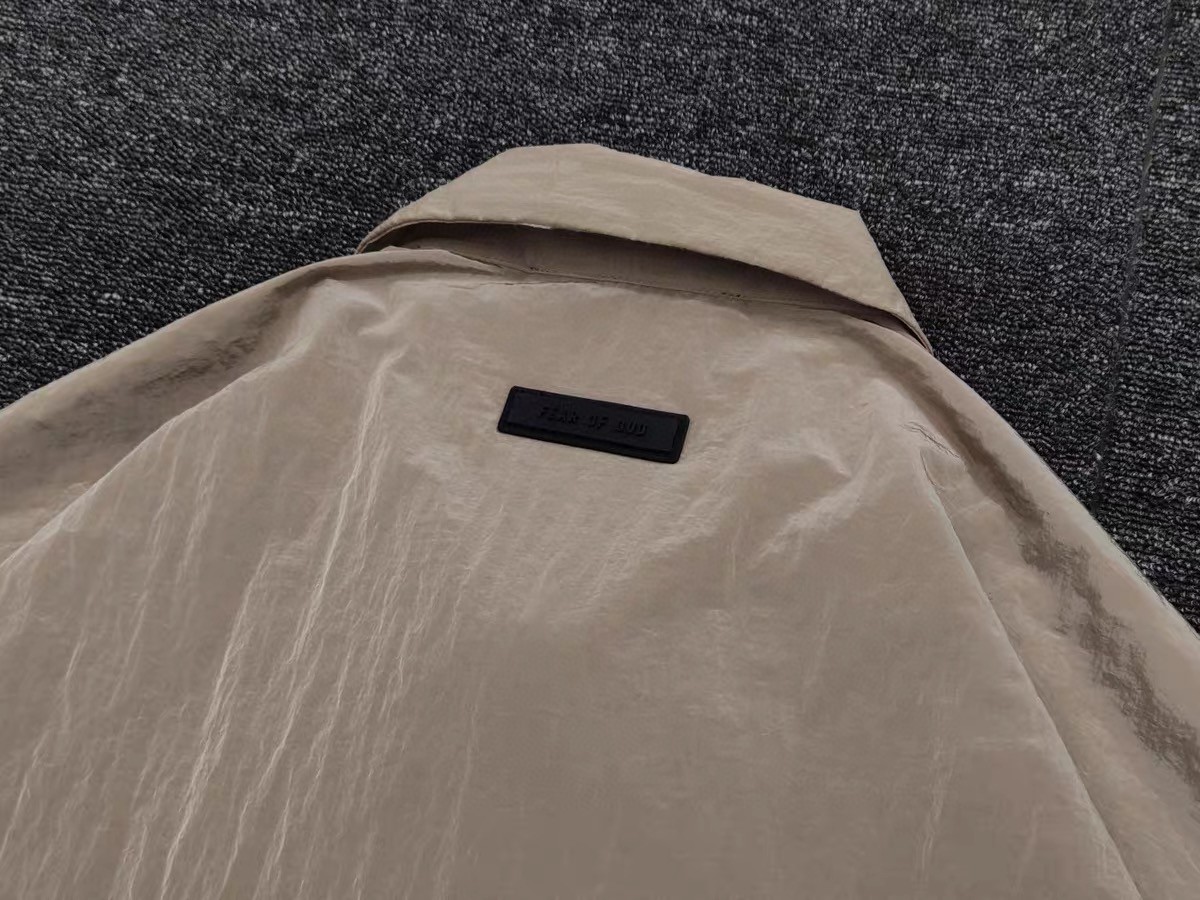 Fear of God Essentials 机能金属拉链尼龙夹克 外套 防晒服 金属蓝 水墨黑 金属铜 B0 202SP245141FW