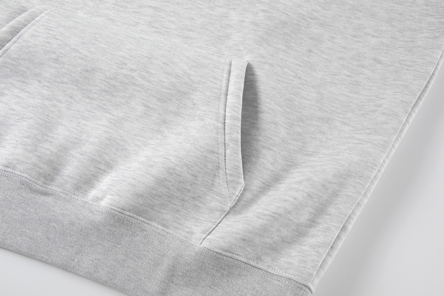 Fear of God Essentials 后背Essentials涂鸦字母印花 抓绒 套头连帽卫衣 外套 灰色 黑色