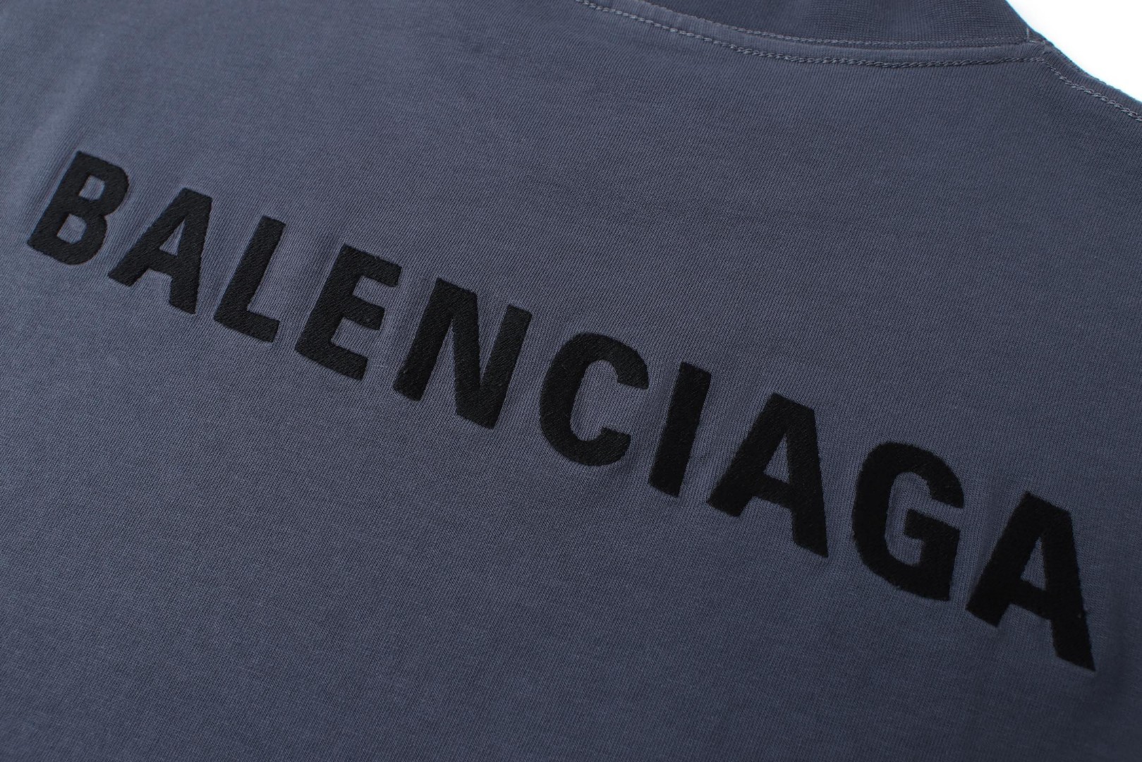 Balenciaga 巴黎世家 图绘前后字母刺绣 短袖 T恤 蓝色 A0 764235TTVF93364
