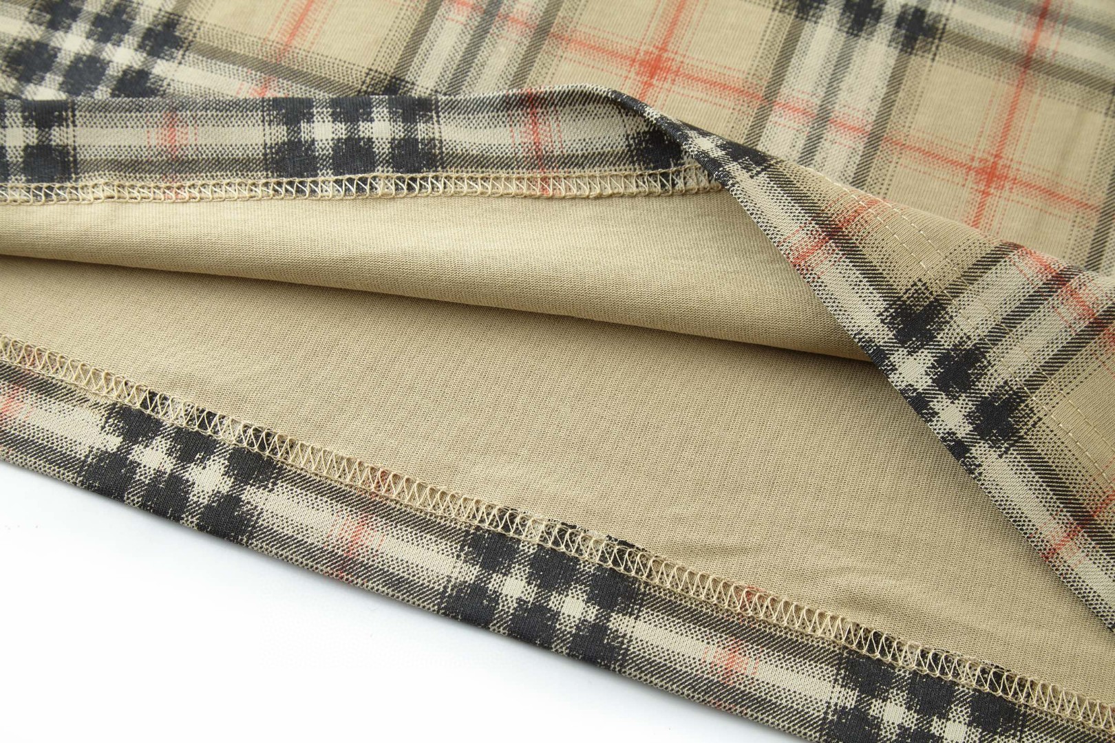 Burberry 巴宝莉 渐变格子印花 圆领 短袖 T恤 夏季 A0 