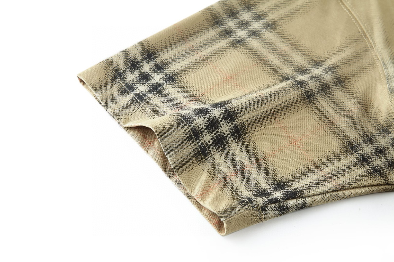 Burberry 巴宝莉 渐变格子印花 圆领 短袖 T恤 夏季 A0 