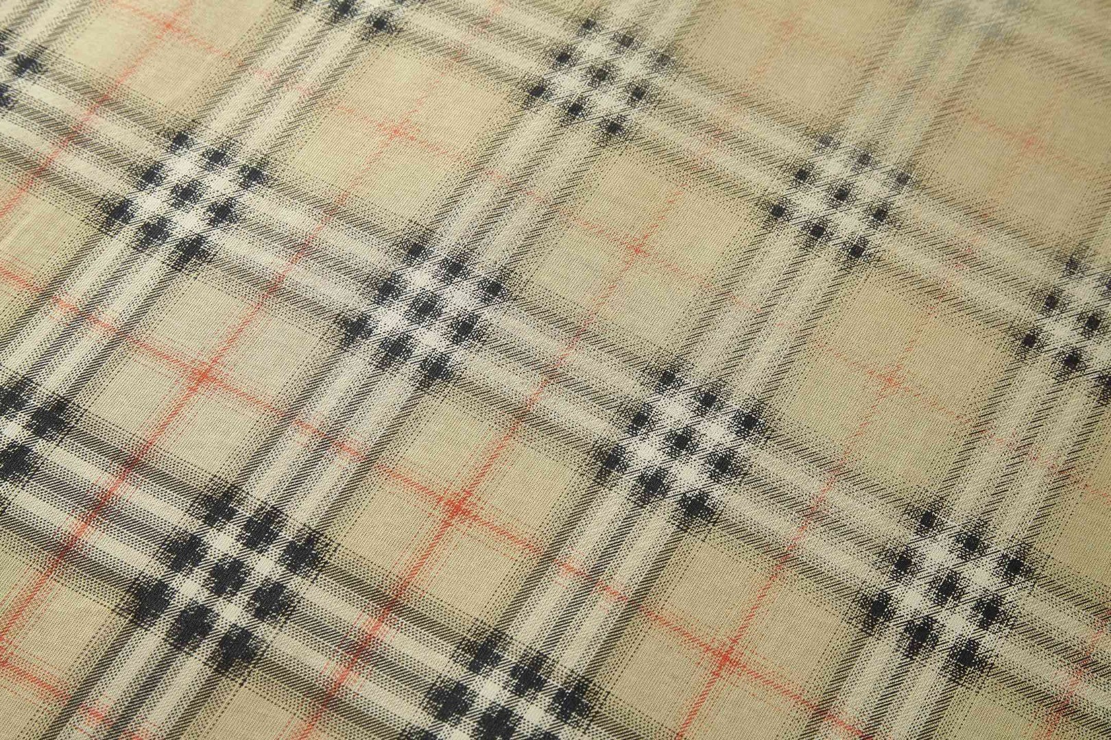 Burberry 巴宝莉 渐变格子印花 圆领 短袖 T恤 夏季 A0 