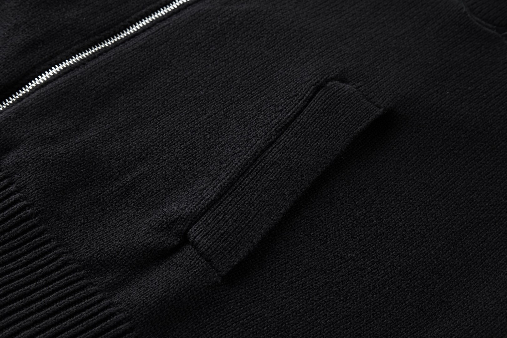 DIOR 迪奥 麻绳刺绣标识针织拉链外套 毛衣 夹克 长袖 保暖 黑色 B5 613M404A2027-C989