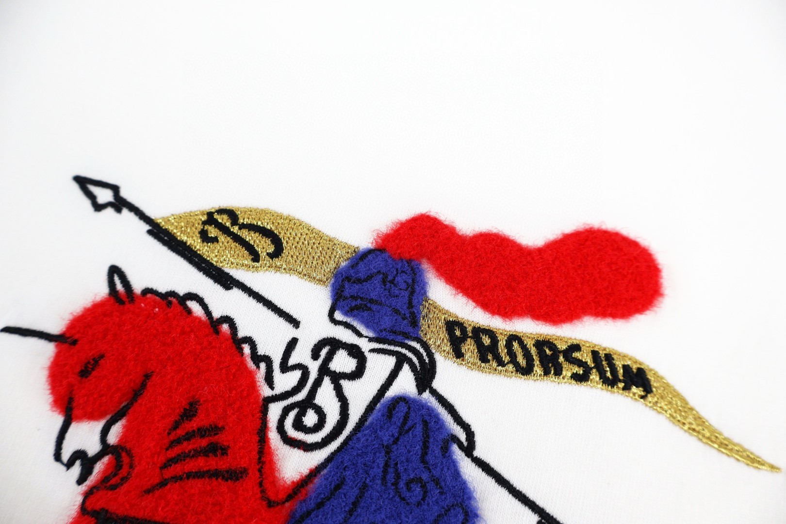 Burberry 巴宝莉 马年新禧贺岁系列 毛巾绣战马 圆领 短袖 T恤 夏季 黑色 红色 米色 白色 A0 81183811