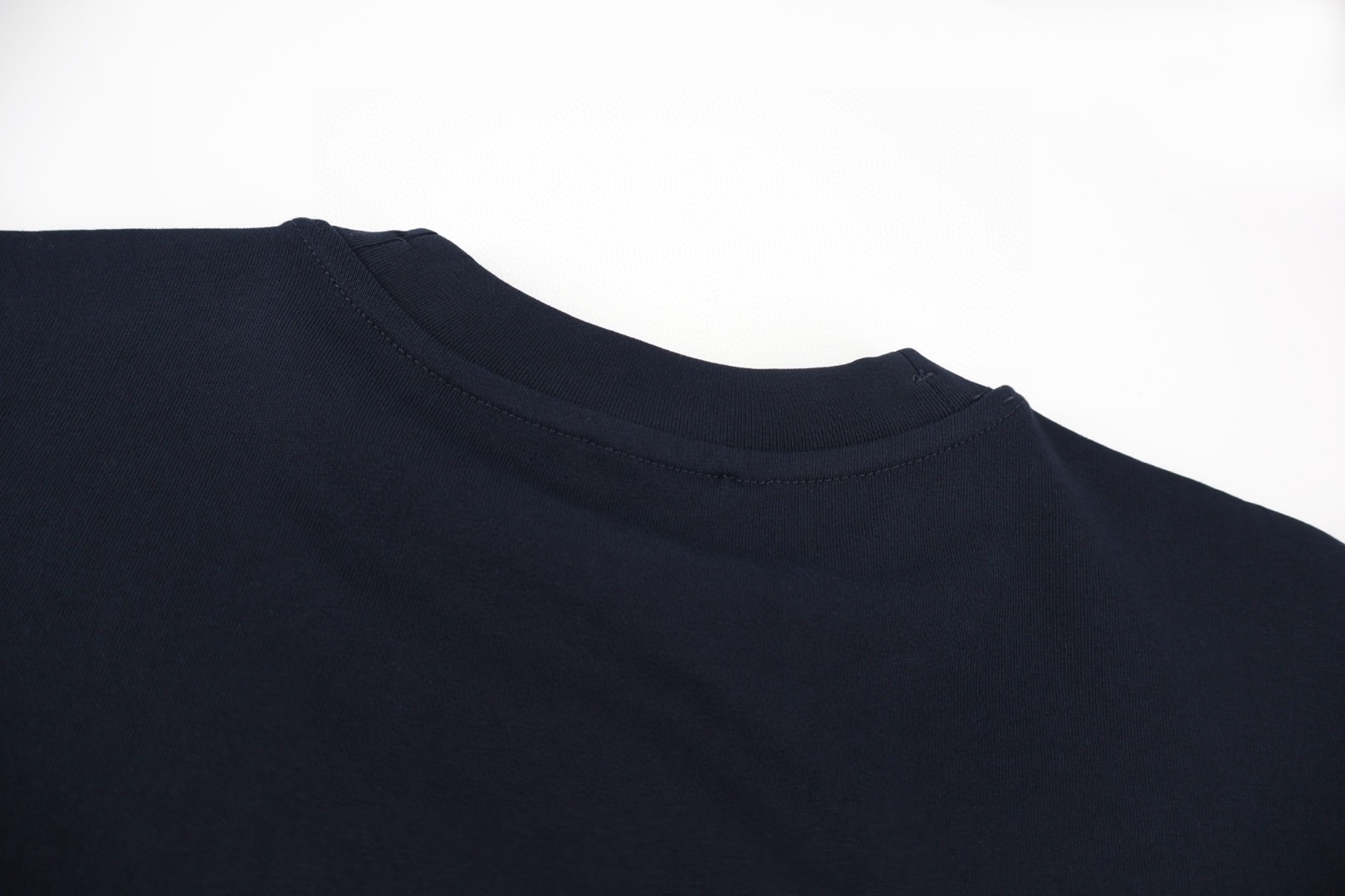 Burberry 巴宝莉 马年新禧贺岁系列 毛巾绣战马 圆领 短袖 T恤 夏季 黑色 红色 米色 白色 A0 81183811