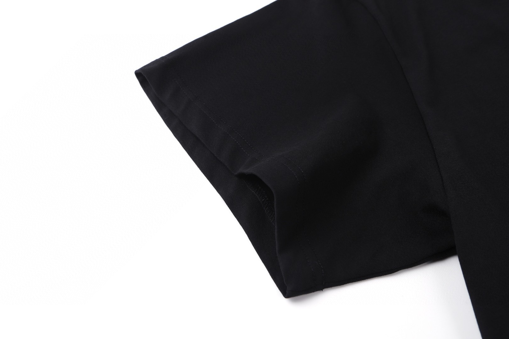 Balenciaga 巴黎世家 字母logo刺绣印花 短袖 T恤 黑色 A0 850345TTVK59034