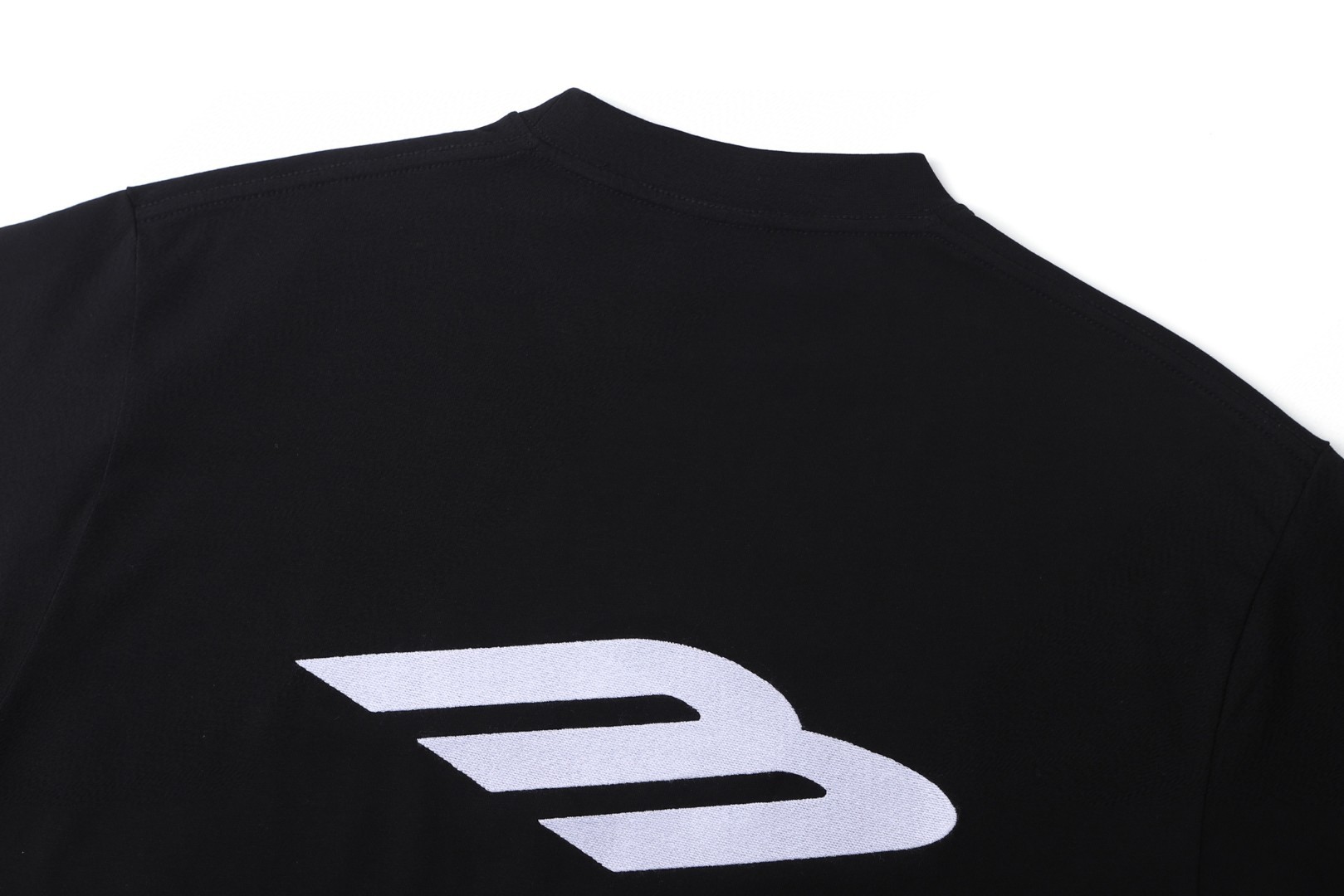 Balenciaga 巴黎世家 字母logo刺绣印花 短袖 T恤 黑色 A0 850345TTVK59034