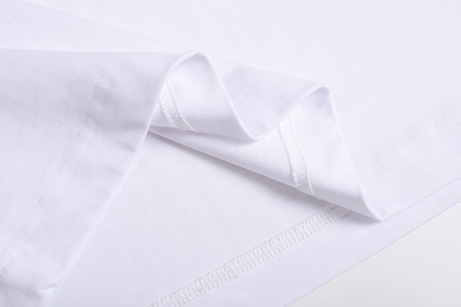 DIOR 迪奥 Lewis Hamilton 合作系列 刺绣字母logo短袖 T恤 夏 黑色 白色 A0 593J696W0554-C989