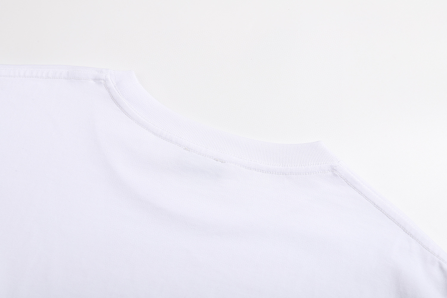 DIOR 迪奥 Lewis Hamilton 合作系列 刺绣字母logo短袖 T恤 夏 黑色 白色 A0 593J696W0554-C989