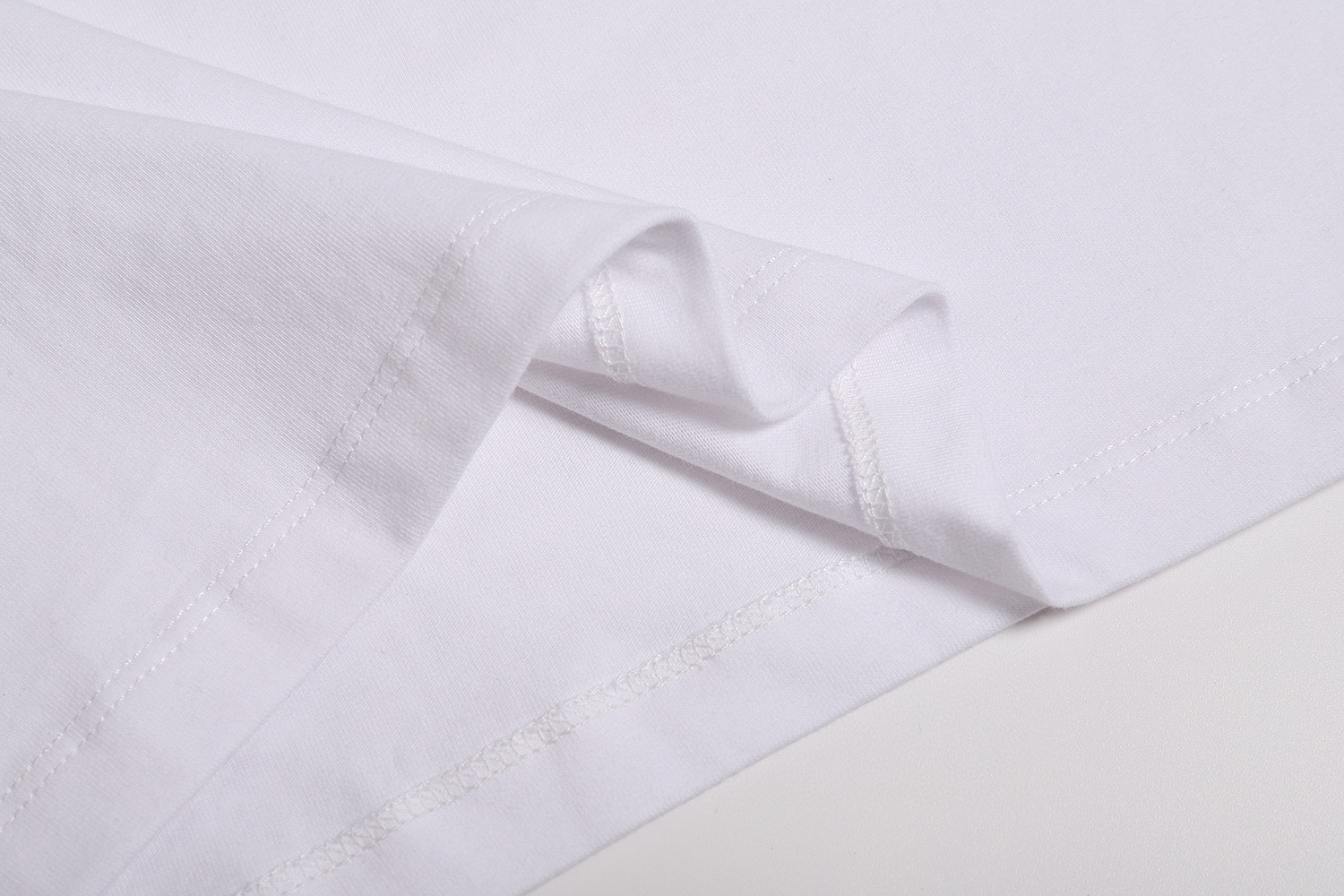 MIU MIU 贴布字母logo 圆领 休闲短袖 T恤 夏季 白色 灰色 A0