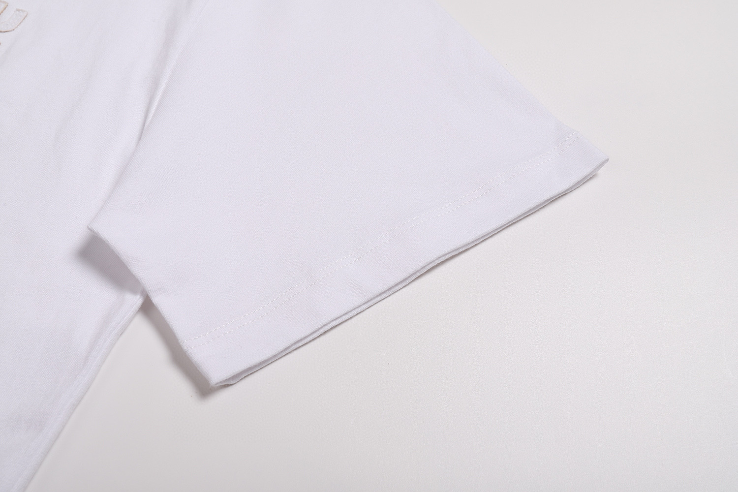 MIU MIU 贴布字母logo 圆领 休闲短袖 T恤 夏季 白色 灰色 A0