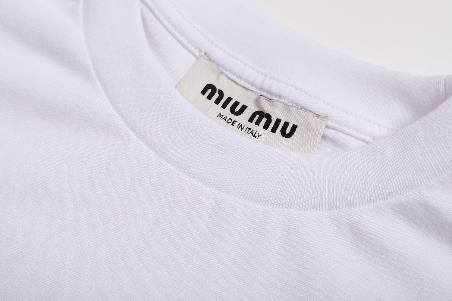 MIU MIU 贴布字母logo 圆领 休闲短袖 T恤 夏季 白色 灰色 A0